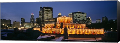 Framed Buckingham Fountain Decorated For Christmas, Chicago, Illinois, USA Print