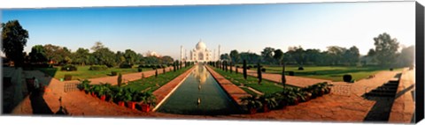 Framed Taj Mahal and Gardens, Agra, Uttar Pradesh, India Print