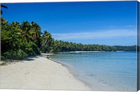 Framed White sand beach and turquoise water, Nanuya Lailai Island, Blue Lagoon, Yasawa, Fiji, South Pacific Print