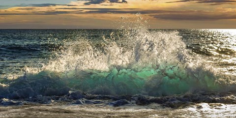 Framed Wave Crashing on the Beach, Kauai Island, Hawaii (detail) Print