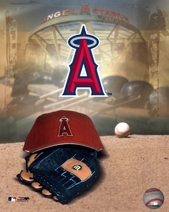 Framed Anaheim Angels - &#39;05 Logo / Cap and Glove Print