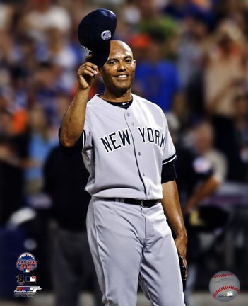 Framed Mariano Rivera #42 of the New York Yankees salutes the crowd during the 84th MLB All-Star Game on  July 16, 2013 Print
