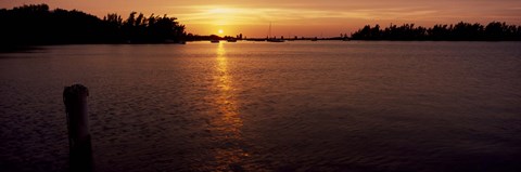 Framed Sunrise over the sea, Bermuda Print