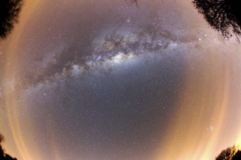 Framed Milky Way at zenital position with some thin clouds at the horizon Print