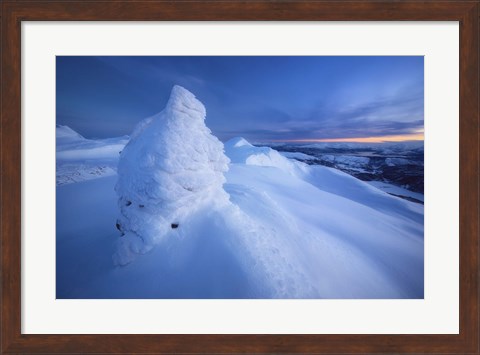 Framed Sunset on the summit Toviktinden Mountain, Norway Print
