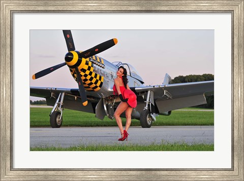 Framed Sexy 1940&#39;s style pin-up girl posing with a P-51 Mustang Print