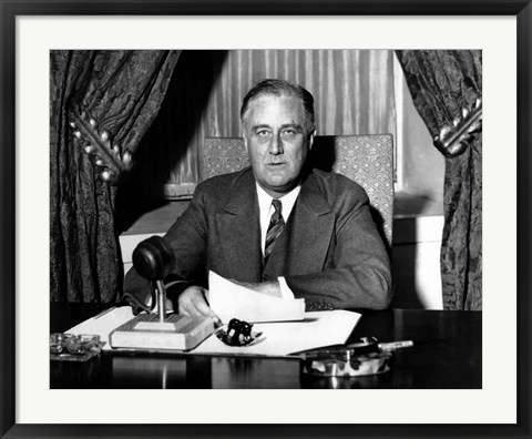 Framed World War Two photo of President Franklin Delano Roosevelt Print