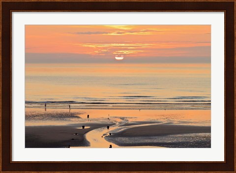 Framed Sunset and beach, Blackpool, England Print