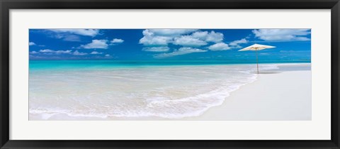 Framed Tropical beach in Cayo Largo, Cuba Print