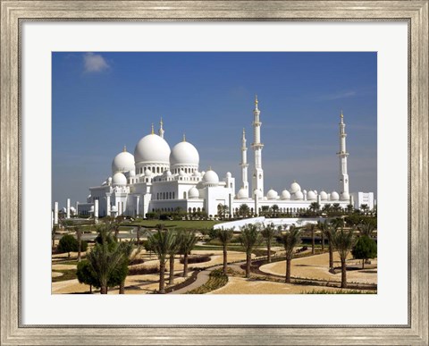 Framed Sheikh Zayed Bin Sultan Al Nahyan Grand Mosque, Abu Dhabi, United Arab Emirates Print