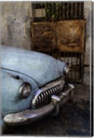 Front of 1950's era car in front of gate, Havana, Cuba Fine Art Print