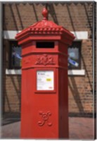 GR Post Box, Gloucester, Gloucestershire, England Fine Art Print