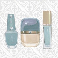 Must Have Fashion IV Gray White Framed Print