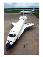 Atlantis STS117 Towed Fine Art Print