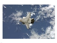 Atlantis Underside STS117 Fine Art Print