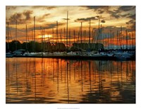 Marina Sunrise III Framed Print