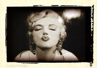 Marilyn Monroe Retrospective I by British Pathe - 28" x 20"