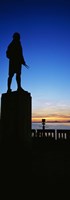 Captain Cook monument silhouetted by sunset, Anchorage, Alaska, USA. Fine Art Print