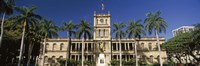 Facade of a government building, Aliiolani Hale, Honolulu, Oahu, Honolulu County, Hawaii, USA Fine Art Print