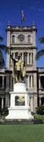 Statue of King Kamehameha, Aliiolani Hale, Honolulu, Hawaii (vertical) Fine Art Print