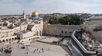 Tourists praying at the Wailing Wall in Jerusalem, Israel Fine Art Print