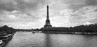 Eiffel Tower from Pont De Bir-Hakeim, Paris, France (black and white) by Panoramic Images - 18" x 9"
