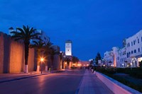 MOROCCO, ESSAOUIRA: Avenue Oqba Ben Nafli Fine Art Print