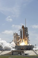 Space shuttle Atlantis lifts off Fine Art Print