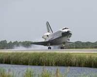 Space Shuttle Endeavour touches down on the runway Fine Art Print