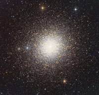 47 Tucanae Fine Art Print