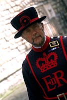 Beefeater at the Tower of London, London, England Fine Art Print