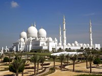 Sheikh Zayed Bin Sultan Al Nahyan Grand Mosque, Abu Dhabi, United Arab Emirates Fine Art Print