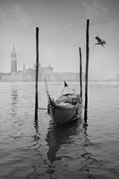 Gondola Y Gaviota Fine Art Print