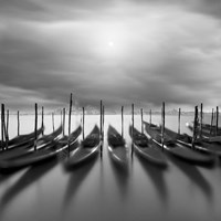 Gondolas En Atardecer Fine Art Print