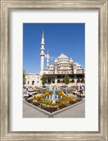 Turkey, Istanbul The Exterior Of Yeni Cami Mosque Fine Art Print