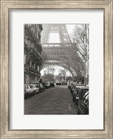 Street View of ""La Tour Eiffel"" Fine Art Print