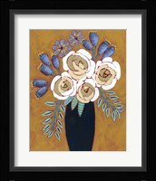 Neutral Blume I Framed Print