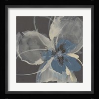 Expressive Petals I Framed Print