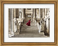 Dame  l'escalier Fine Art Print