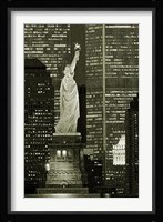 New York, New York - Statue of Liberty Fine Art Print