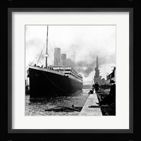 Titanic at the docks of Southampton Fine Art Print