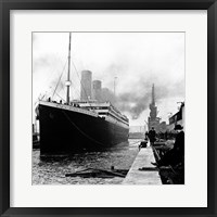 Titanic at the docks of Southampton Framed Print
