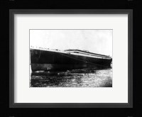 The Titanic photograph Framed Print