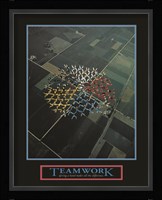 Teamwork-Skydivers Fine Art Print