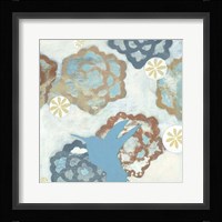 Hover II Framed Print