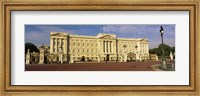 Facade of a palace, Buckingham Palace, London, England Fine Art Print