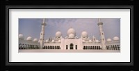 Low angle view of a mosque, Sheikh Zayed Mosque, Abu Dhabi, United Arab Emirates Fine Art Print