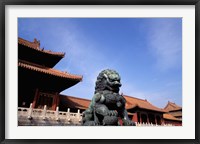 Bronze lion statue, , Forbidden City, China Fine Art Print