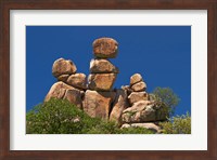 Mother and Child rock formation, Matobo NP, Zimbabwe, Africa Fine Art Print