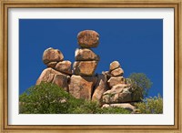 Mother and Child rock formation, Matobo NP, Zimbabwe, Africa Fine Art Print